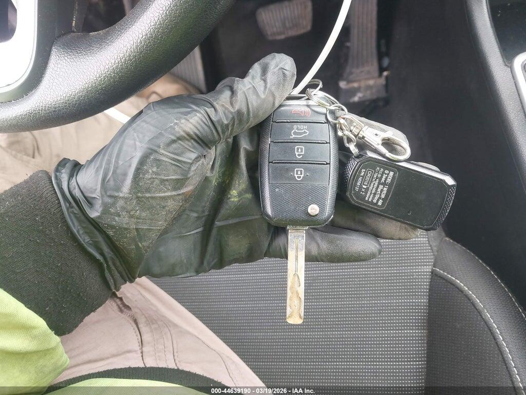 KNDPMCACXJ7312140 2018 KIA SPORTAGE photo no. 11