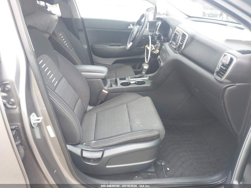 KNDPMCACXJ7312140 2018 KIA SPORTAGE photo no. 5