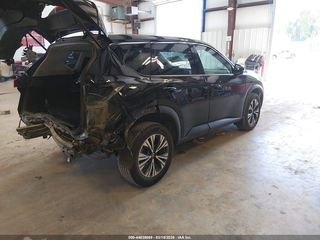 5N1AT3BA5MC794349 2021 NISSAN ROGUE photo no. 4