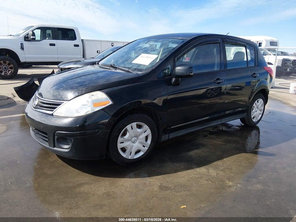 3N1BC1CP1BL411561 2011 NISSAN VERSA photo no. 2