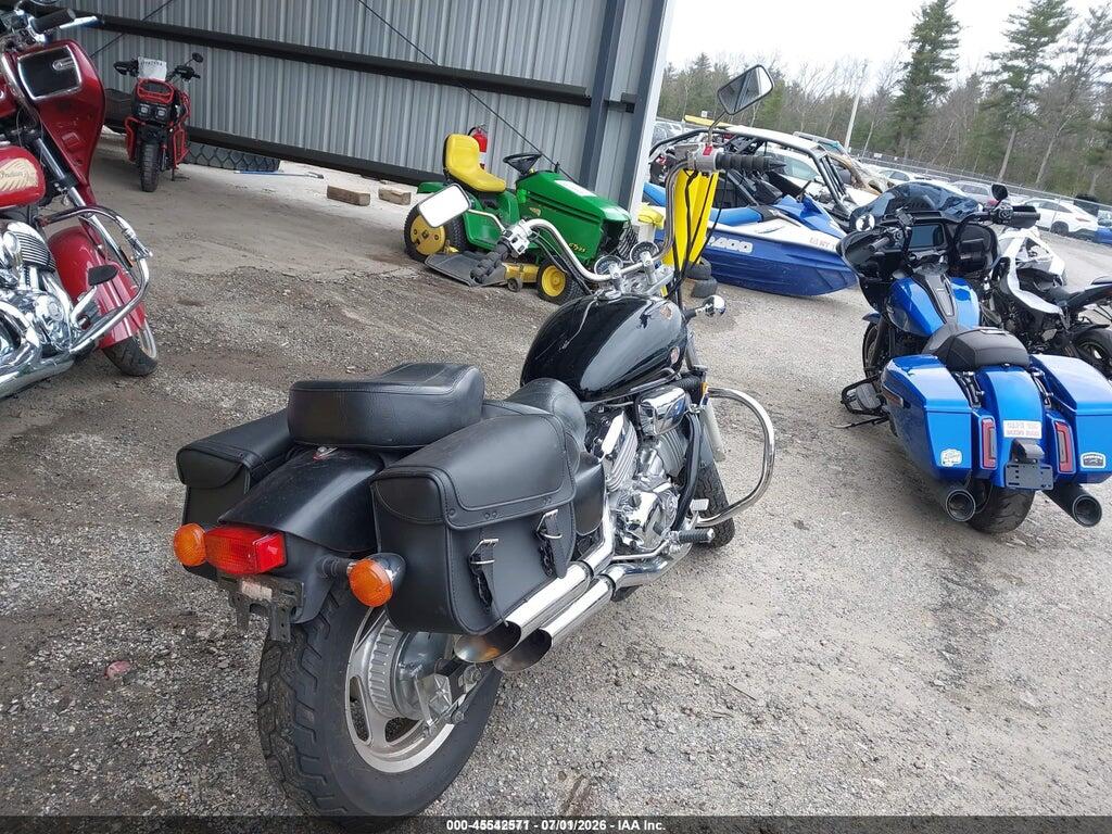 JH2RC433XVM201536 1997 HONDA VF750 photo no. 4