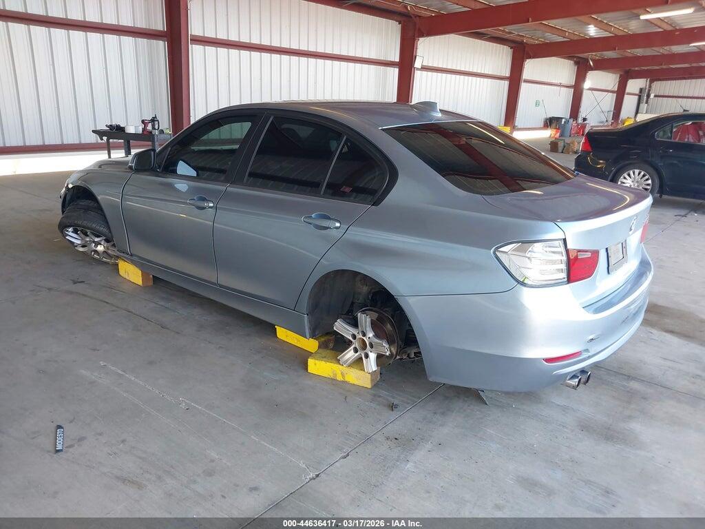 WBA3A5C54CF345741 2012 BMW 328I photo no. 3