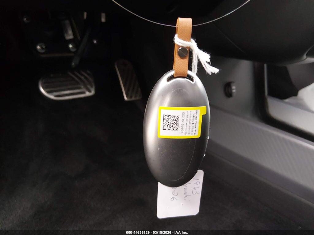 KMHM54AA9SA105162 2025 HYUNDAI IONIQ 6 photo no. 11