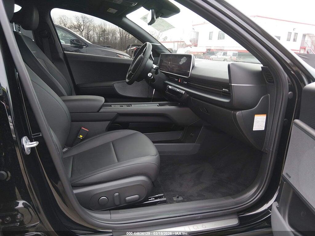 KMHM54AA9SA105162 2025 HYUNDAI IONIQ 6 photo no. 5