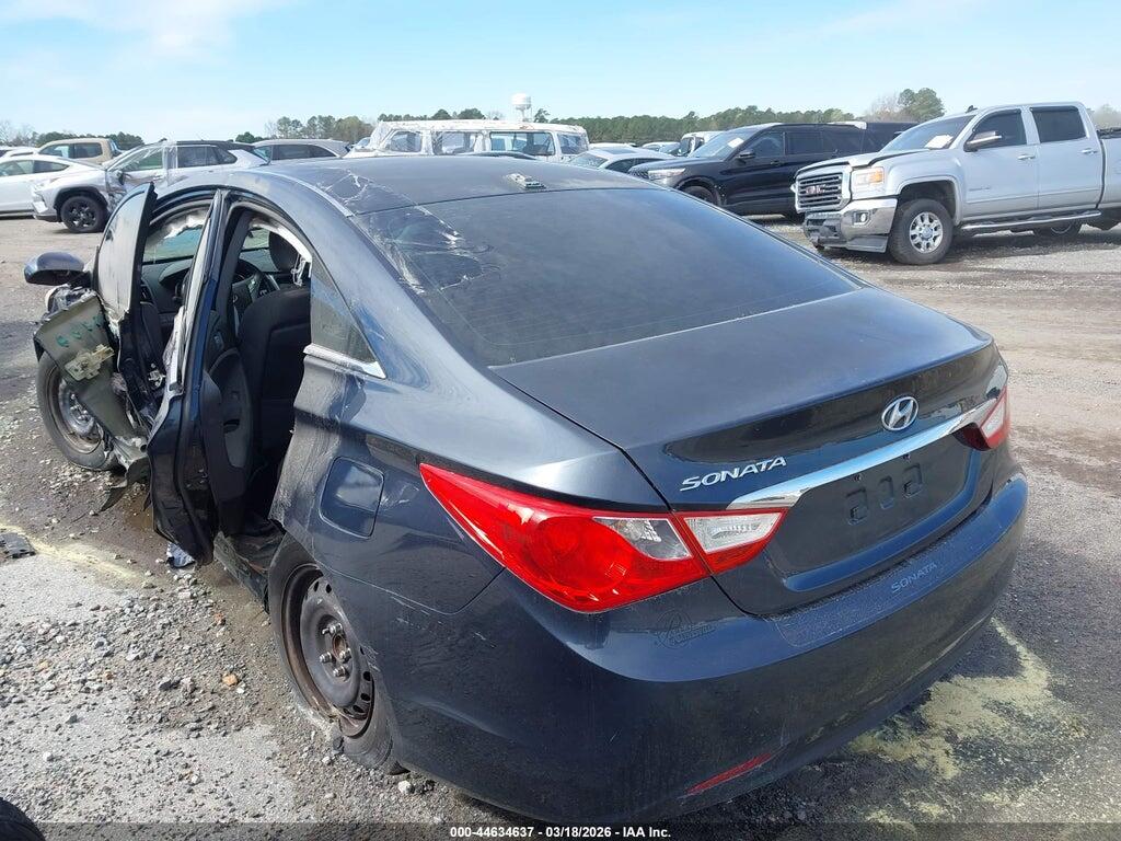 5NPEB4AC7CH483638 2012 HYUNDAI SONATA photo no. 3