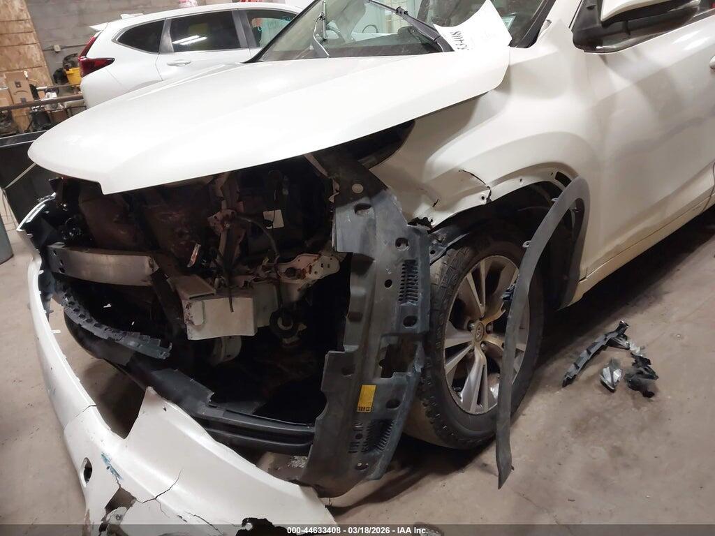 5TDBKRFH0ES004641 2014 TOYOTA HIGHLANDER photo no. 6