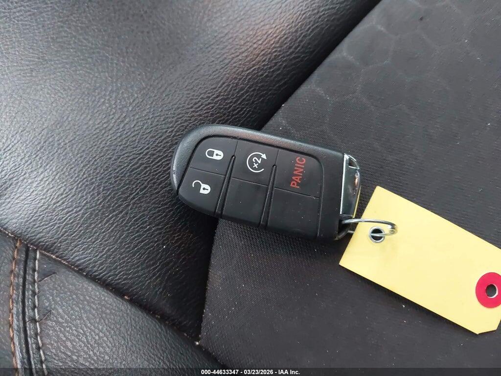 3C4NJDBB3JT265041 2018 JEEP COMPASS photo no. 11