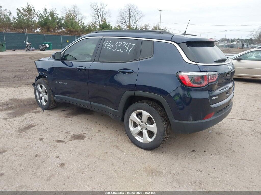 3C4NJDBB3JT265041 2018 JEEP COMPASS photo no. 3