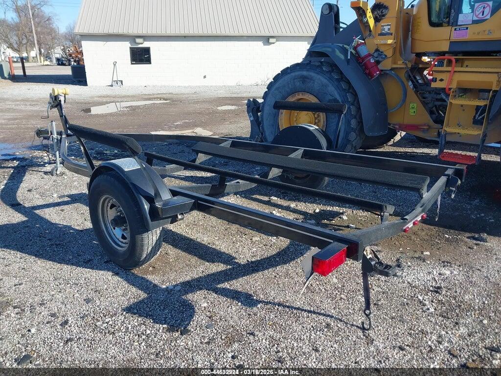 566S2CR12K2000095 2019 BOAT MATE OTHER photo no. 3