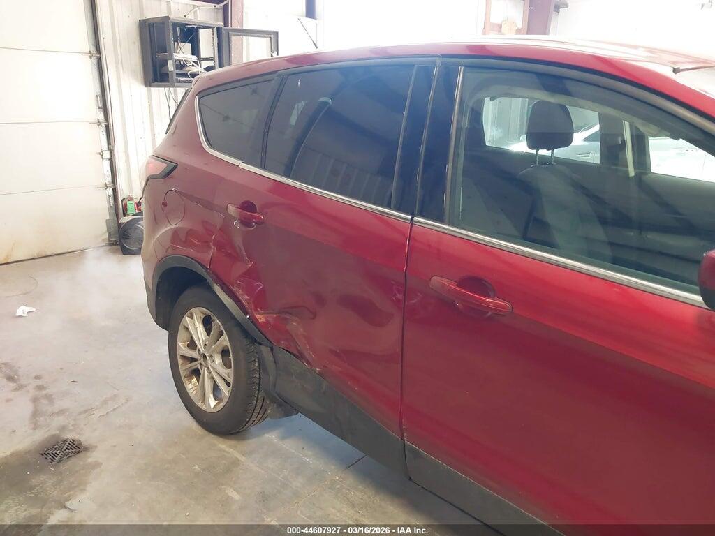1FMCU0GD6HUE92012 2017 FORD ESCAPE photo no. 6