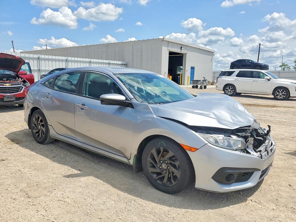 19XFC2F8XJE034806 2018 HONDA CIVIC photo no. 4
