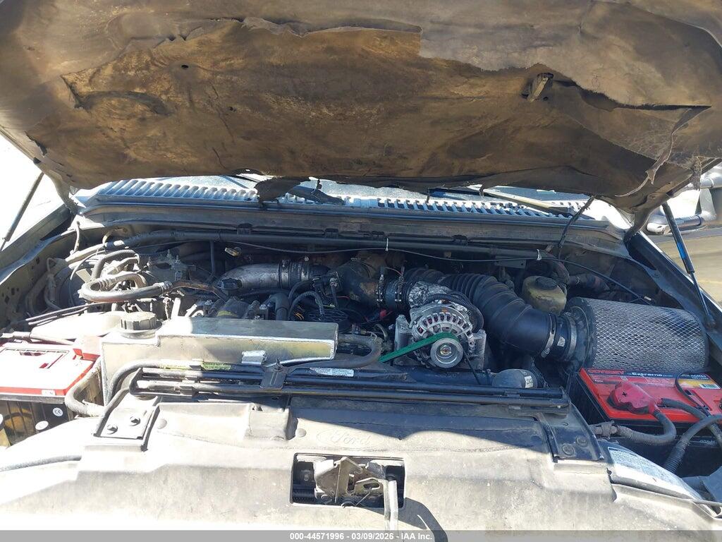 1FMSU43F32EC14261 2002 FORD EXCURSION photo no. 10