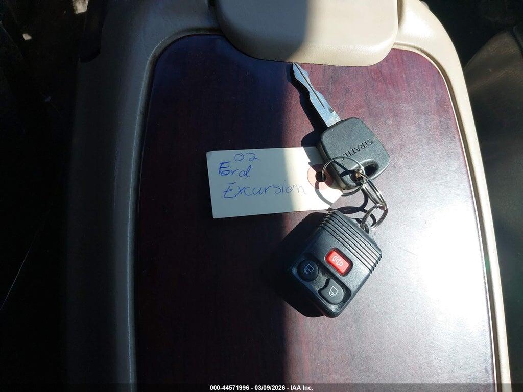 1FMSU43F32EC14261 2002 FORD EXCURSION photo no. 11