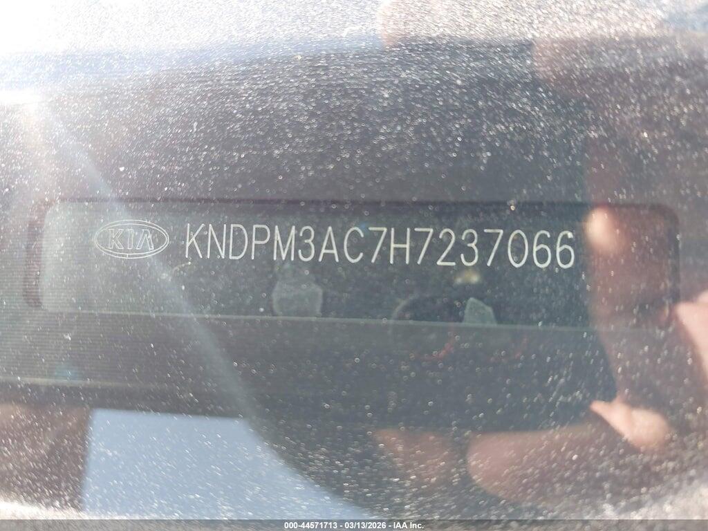 KNDPM3AC7H7237066 2017 KIA SPORTAGE photo no. 9