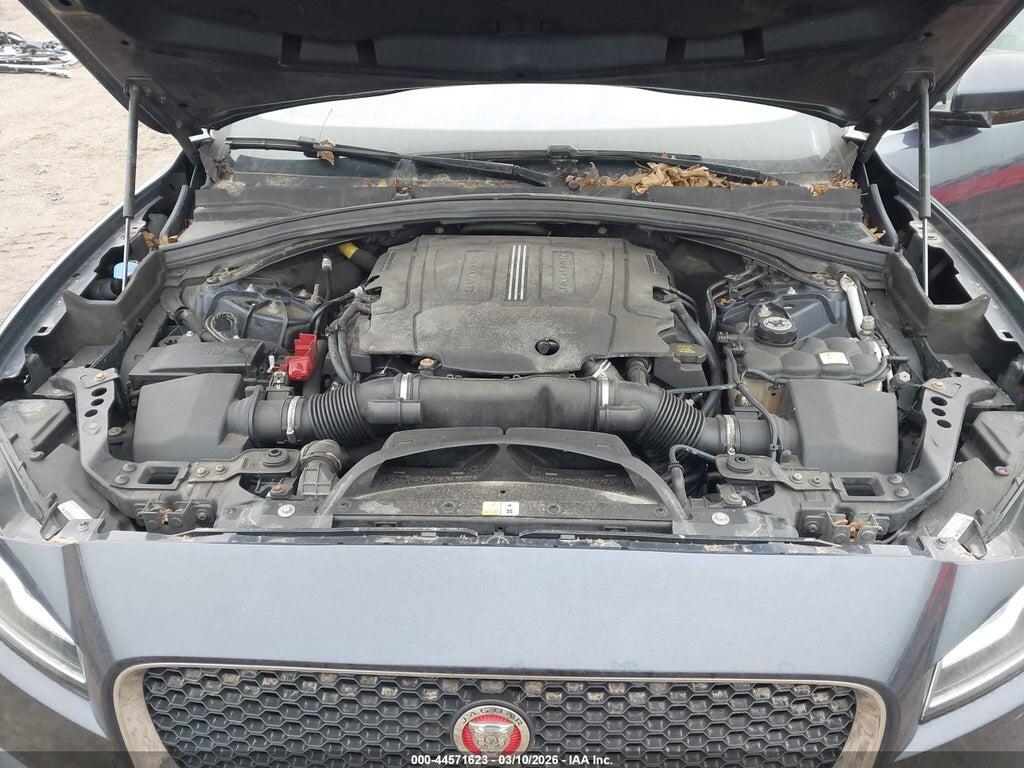 SADCK2BV6HA899145 2017 JAGUAR F-PACE photo no. 10