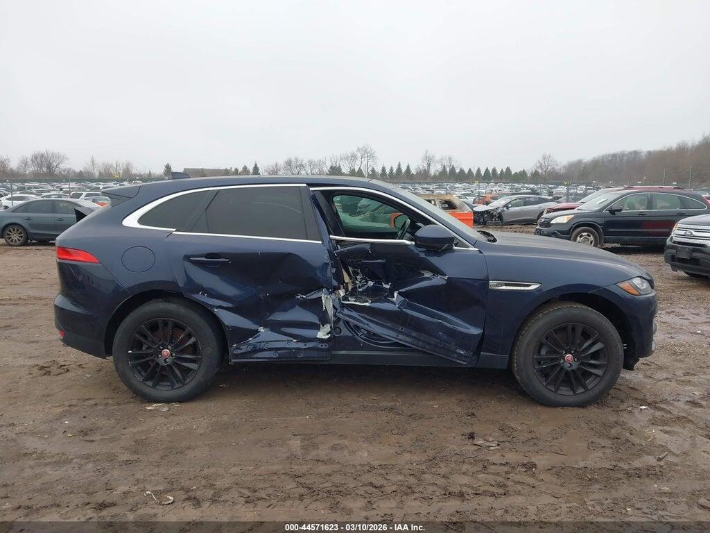 SADCK2BV6HA899145 2017 JAGUAR F-PACE photo no. 12