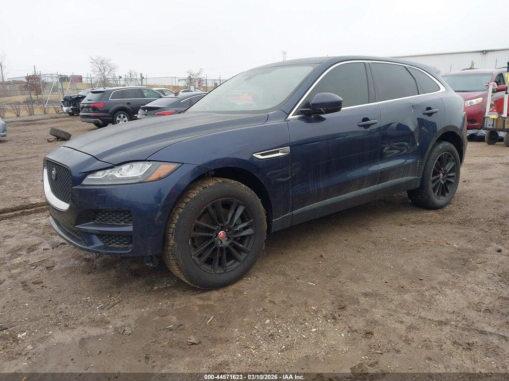 SADCK2BV6HA899145 2017 JAGUAR F-PACE photo no. 2
