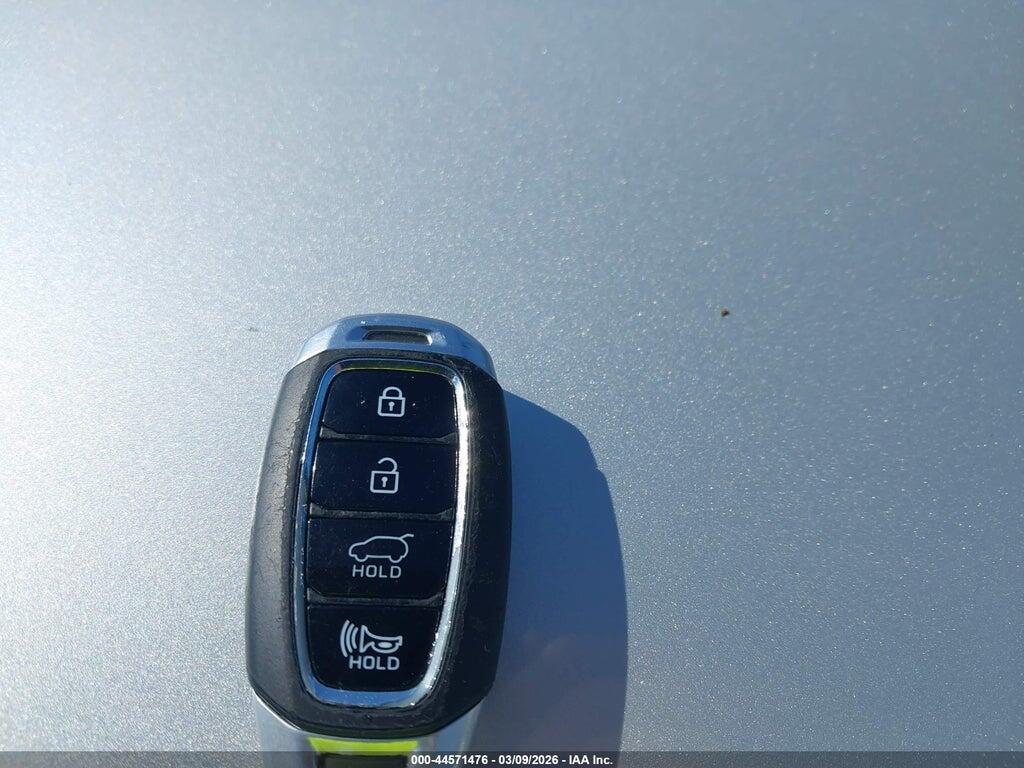 5NMS33AD8LH168590 2020 HYUNDAI SANTA FE photo no. 11