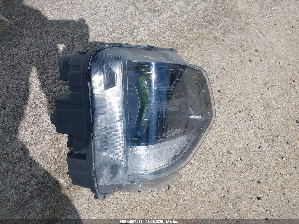 5NMS33AD8LH168590 2020 HYUNDAI SANTA FE photo no. 12