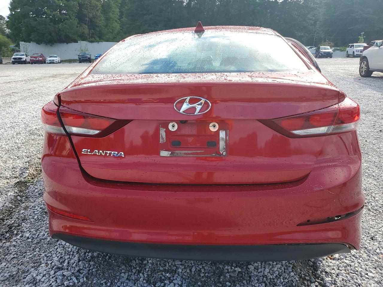 2018 HYUNDAI ELANTRA VALUE EDITION — Фото 6 из 12