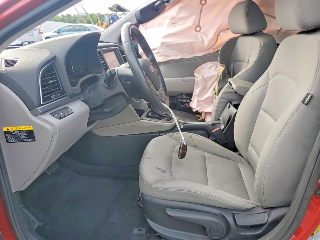 2018 HYUNDAI ELANTRA VALUE EDITION — Фото 7 из 12