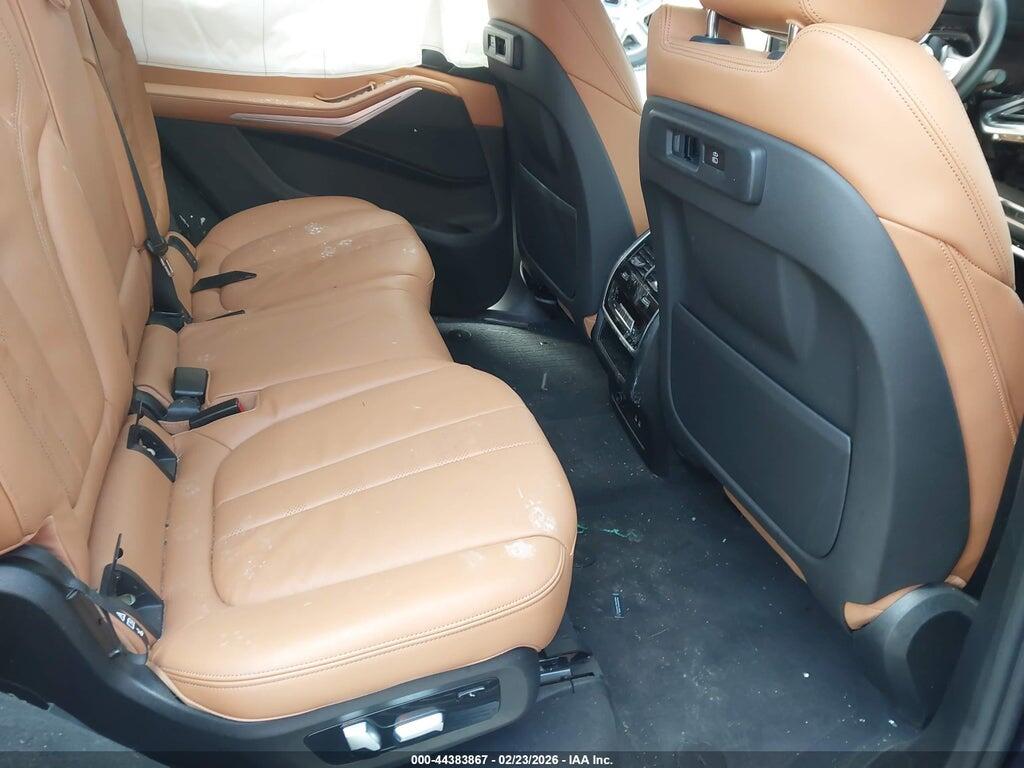 5UXCW2C09N9K30110 2022 BMW X7 photo no. 8