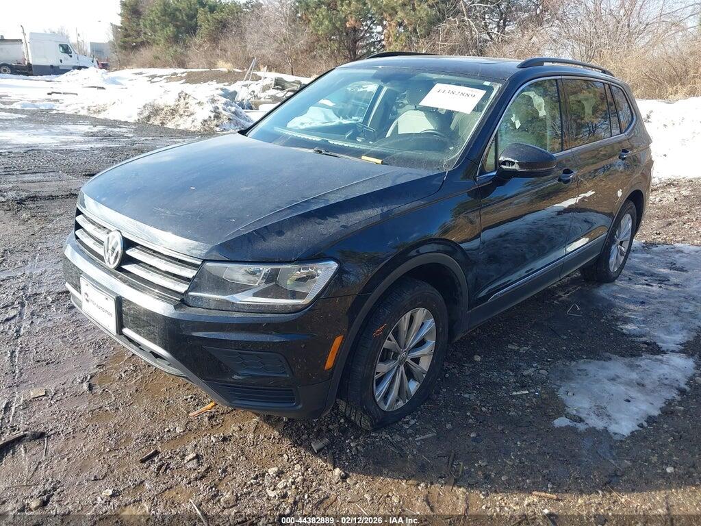 3VV3B7AX9JM079759 2018 VOLKSWAGEN TIGUAN photo no. 2