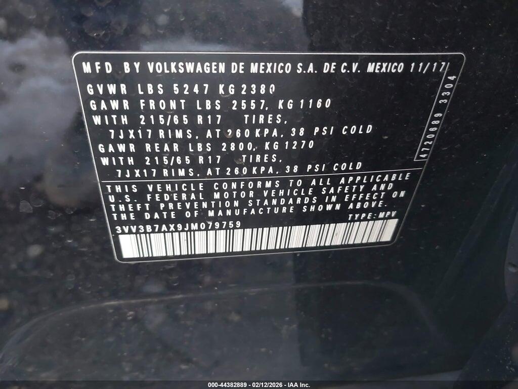 3VV3B7AX9JM079759 2018 VOLKSWAGEN TIGUAN photo no. 9