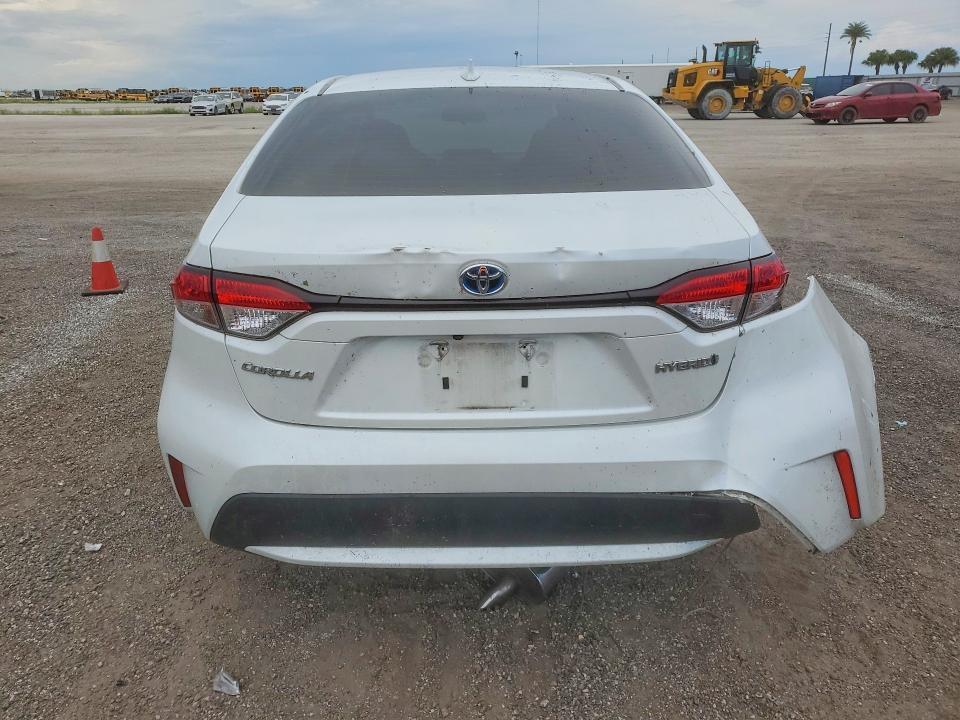 2022 TOYOTA COROLLA LE — Фото 6 из 12