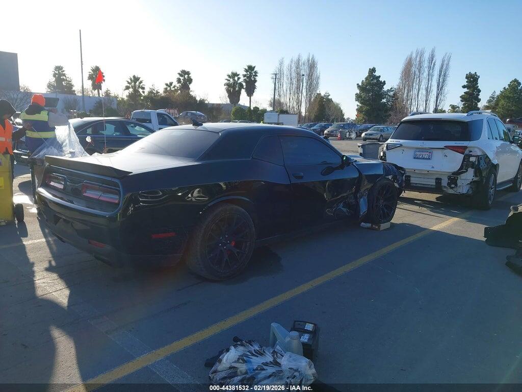 2C3CDZC90HH664200 2017 DODGE CHALLENGER photo no. 4