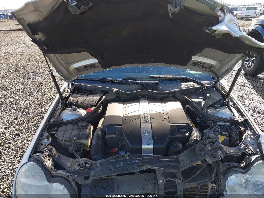 WDBRF81J24F475713 2004 MERCEDES-BENZ C 240 photo no. 10