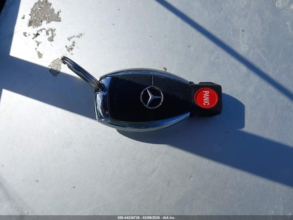 WDBRF81J24F475713 2004 MERCEDES-BENZ C 240 photo no. 11