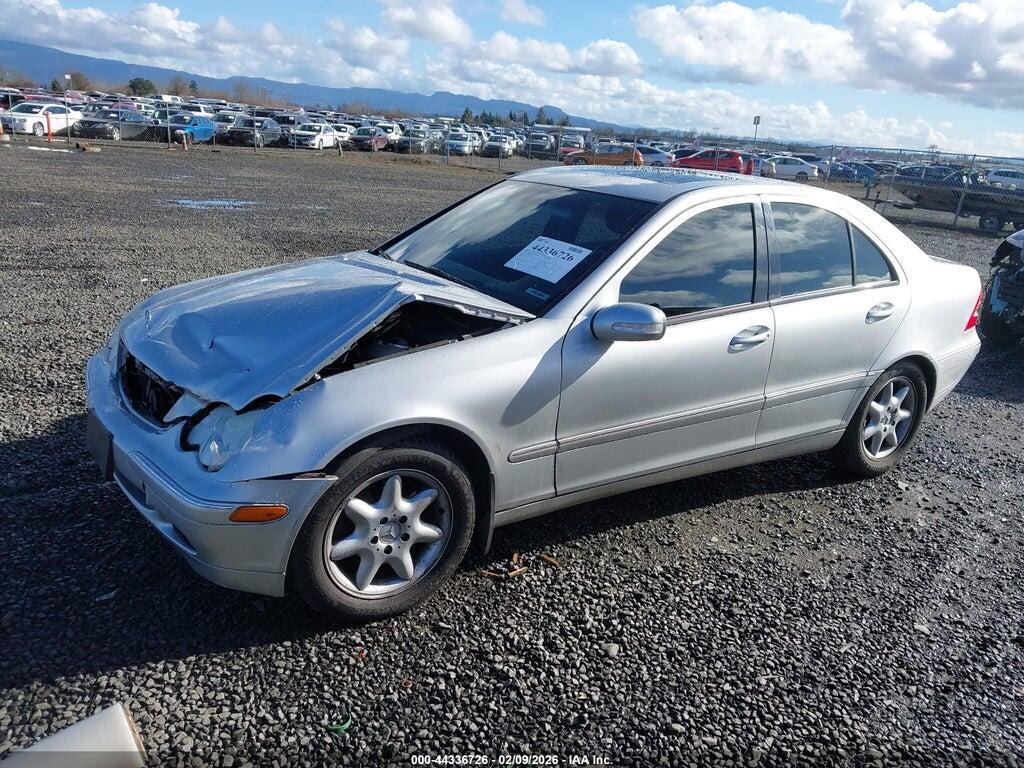 WDBRF81J24F475713 2004 MERCEDES-BENZ C 240 photo no. 2