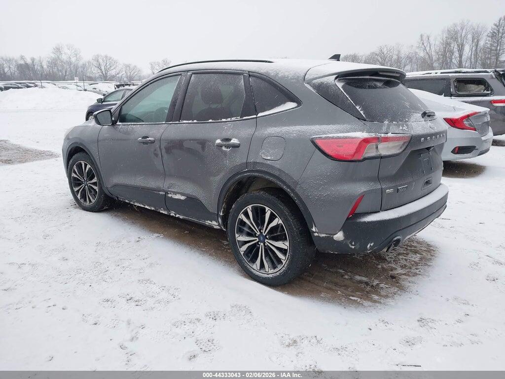 1FMCU9G61MUA30070 2021 FORD ESCAPE photo no. 3