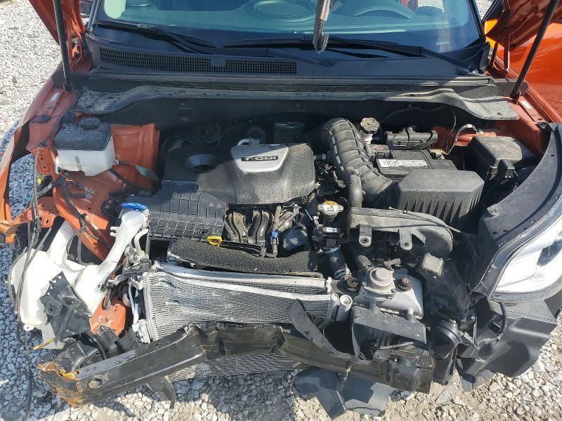 KNDJX3AA4J7586106 2018 KIA SOUL photo no. 11
