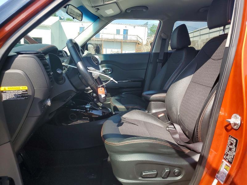 KNDJX3AA4J7586106 2018 KIA SOUL photo no. 7