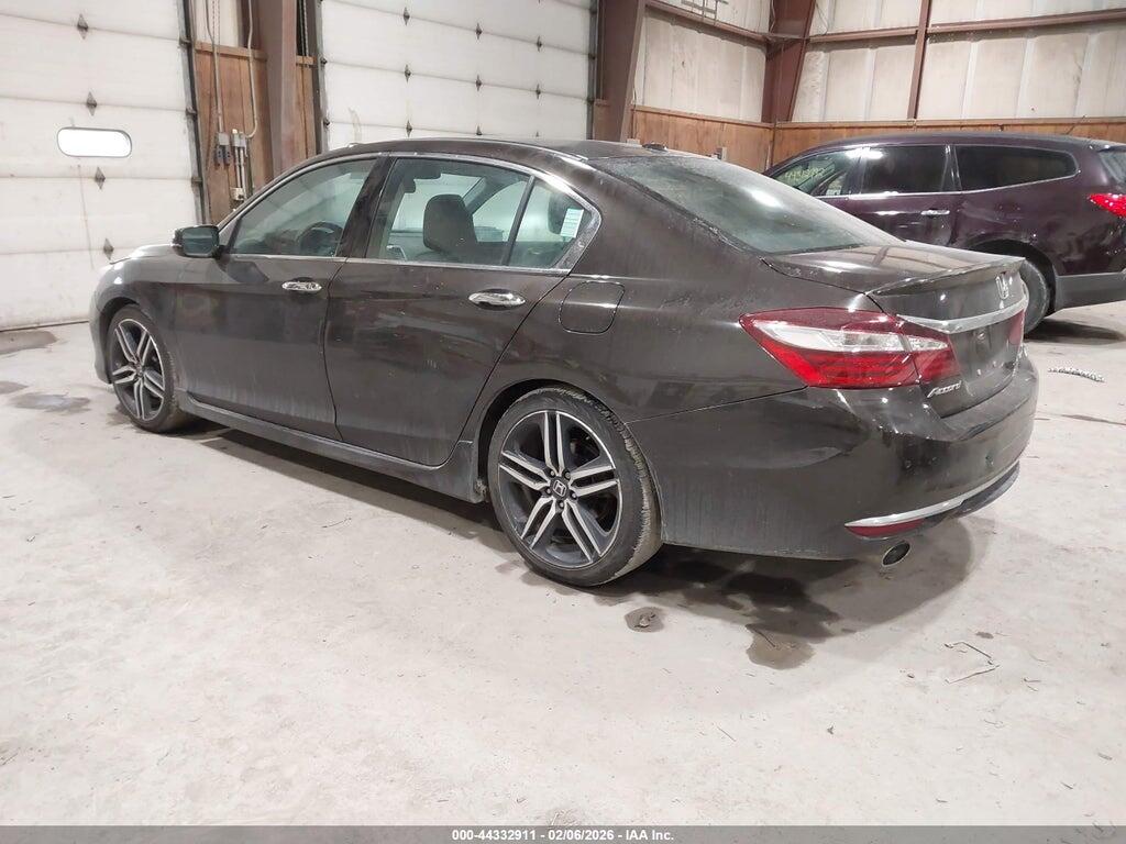 1HGCR3F92HA031302 2017 HONDA ACCORD photo no. 3