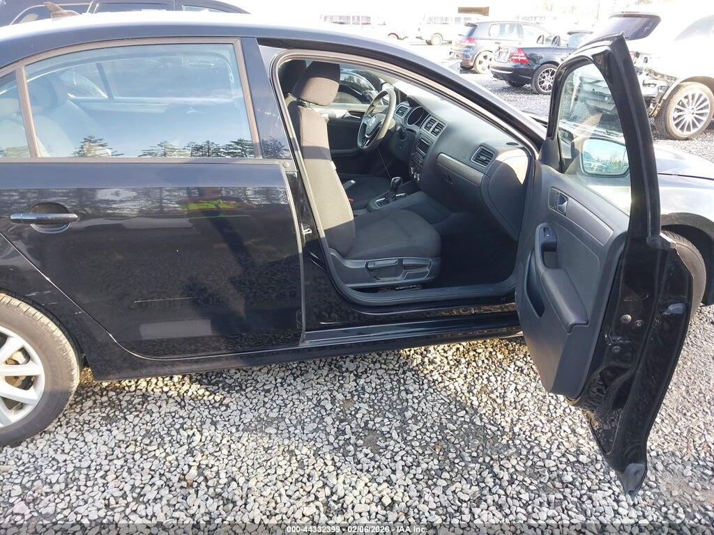 3VWD17AJ7FM243578 2015 VOLKSWAGEN JETTA photo no. 5