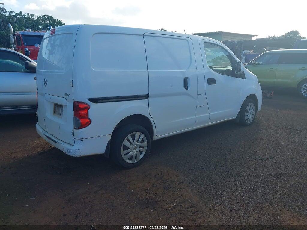 3N6CM0KN4JK702274 2018 NISSAN NV200 photo no. 4