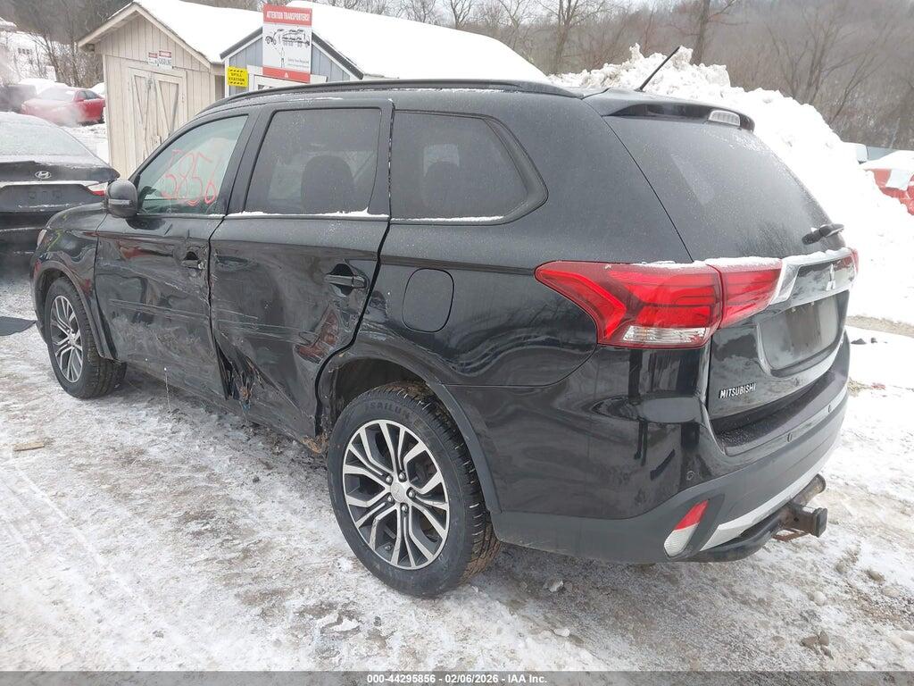 JA4AD3A33GZ037305 2016 MITSUBISHI OUTLANDER photo no. 3