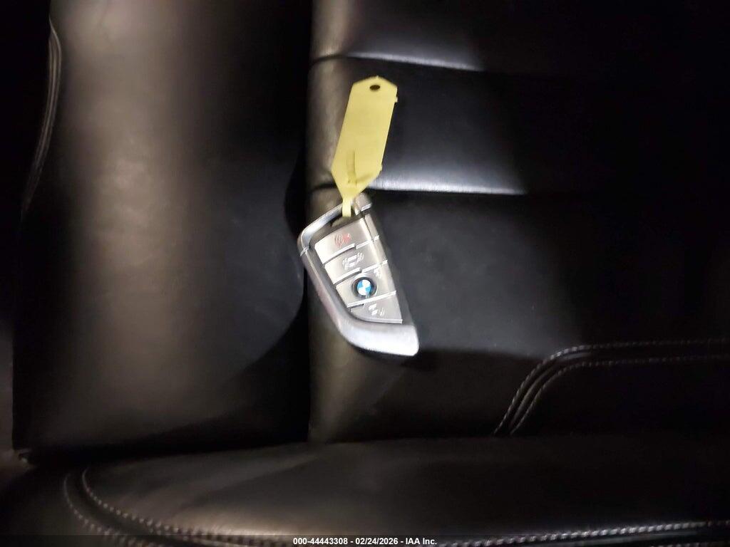 WBS83CH07MCF93405 2021 BMW M5 photo no. 11