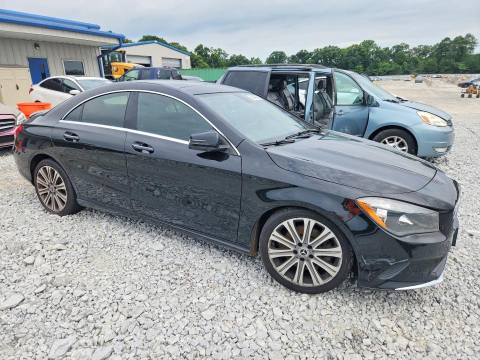 2018 MERCEDES-BENZ CLA 250 4MATIC — Фото 4 из 12