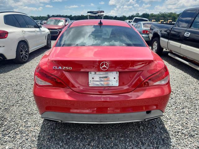 2018 MERCEDES-BENZ CLA 250 — Фото 6 из 12