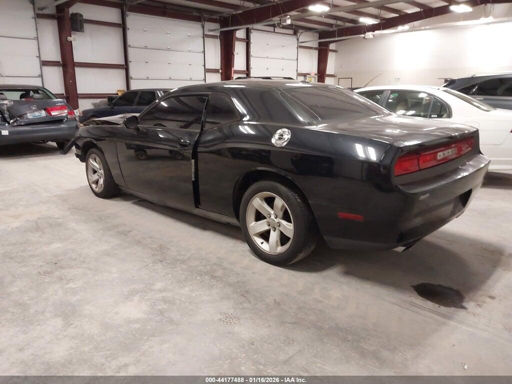2C3CDYAG5DH562221 2013 DODGE CHALLENGER photo no. 3