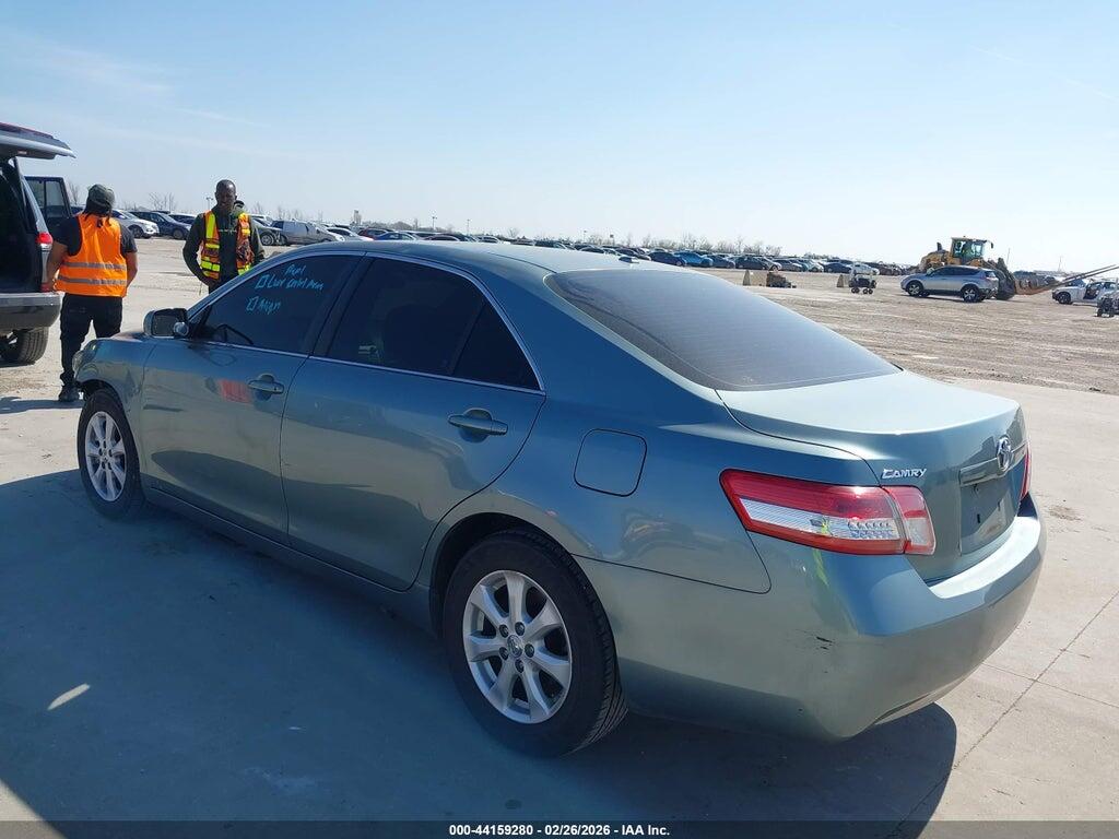 4T4BF3EK8BR101626 2011 TOYOTA CAMRY photo no. 3