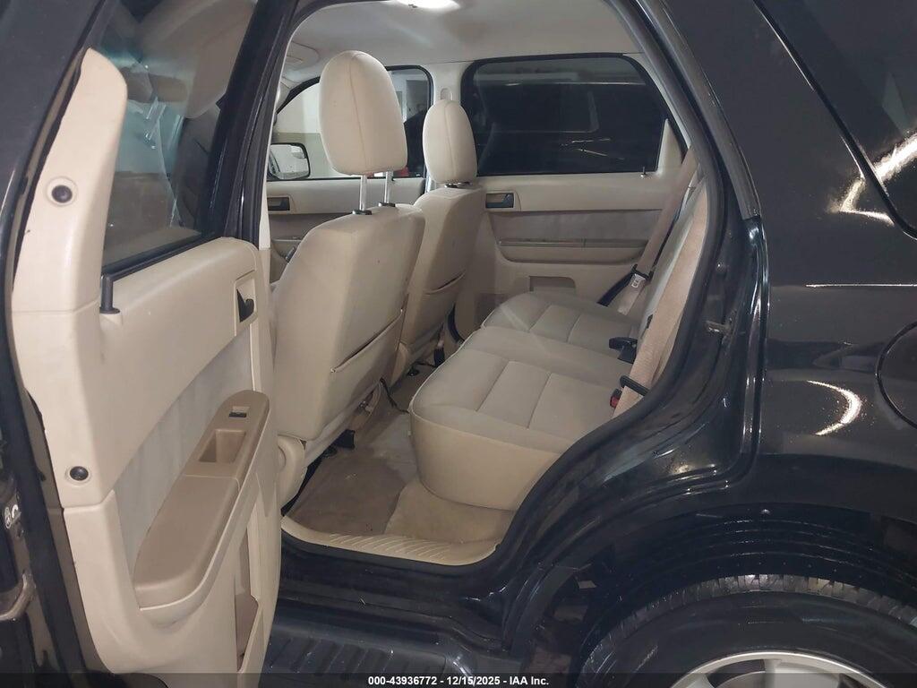 1FMCU0D75BKA93464 2011 FORD ESCAPE photo no. 8
