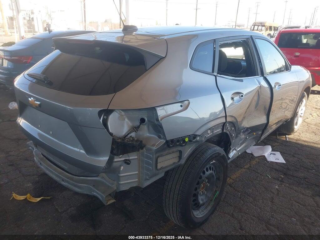 KL77LFEP4SC156362 2025 CHEVROLET TRAX photo no. 4