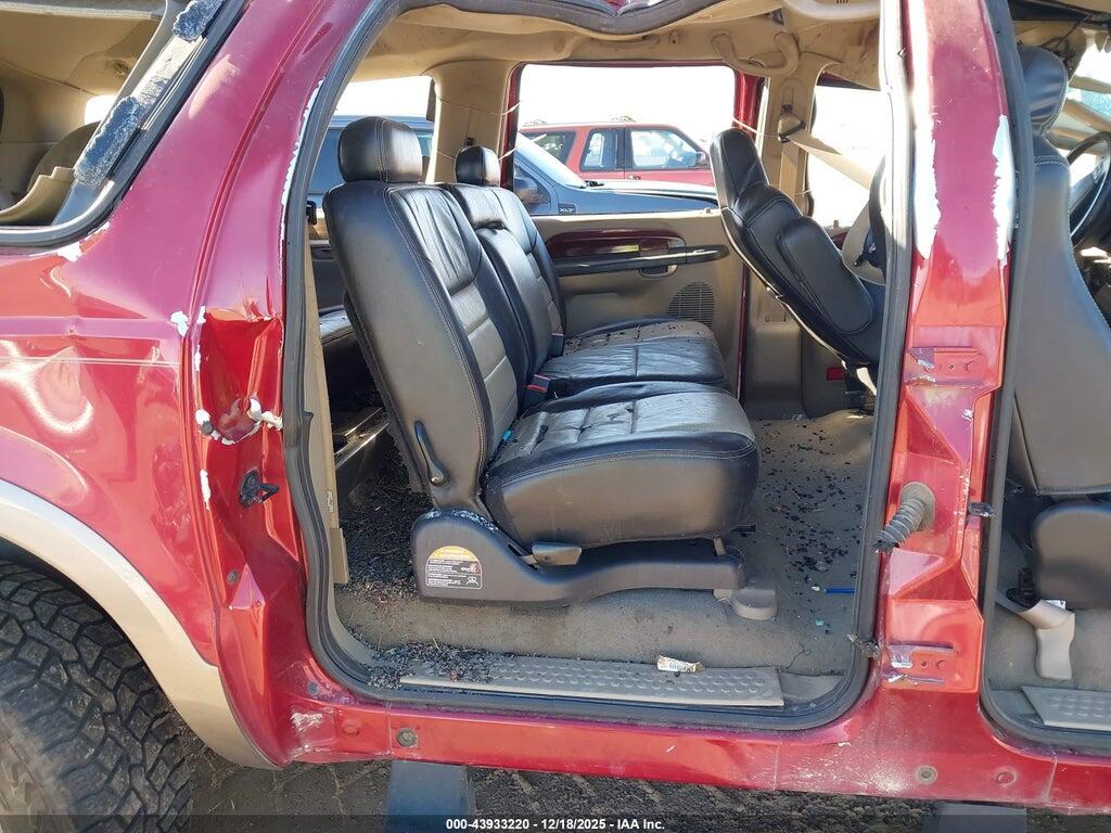 1FMSU45P65EC14636 2005 FORD EXCURSION photo no. 8