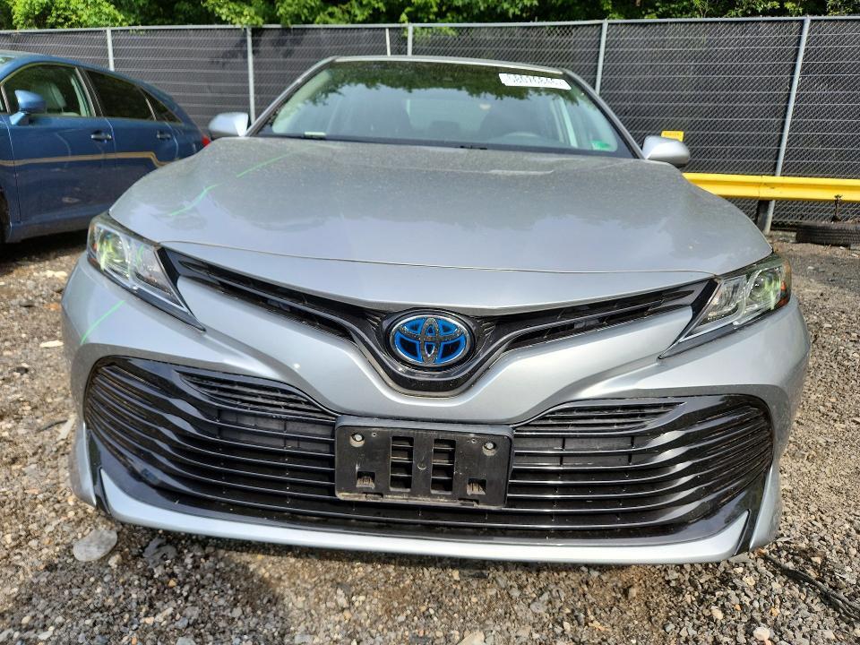 2018 TOYOTA CAMRY LE — Фото 5 из 12