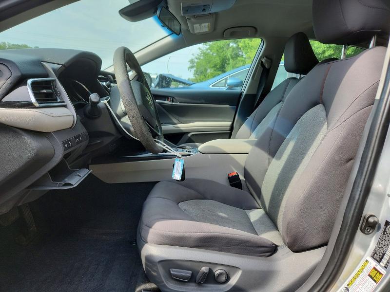 2018 TOYOTA CAMRY LE — Фото 7 из 12